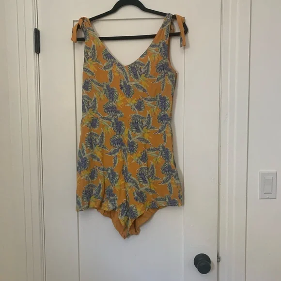 For Love and Lemons Palm Jumper - Picture 2 of 3